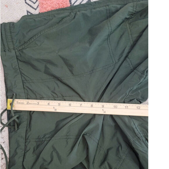 ATHLETA EXPEDITION JOGGER in HUNTER GREEN, SZ 4 TALL - Picture 12 of 12